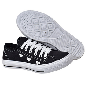Tênis Feminino Casual com Detalhe de Coração
