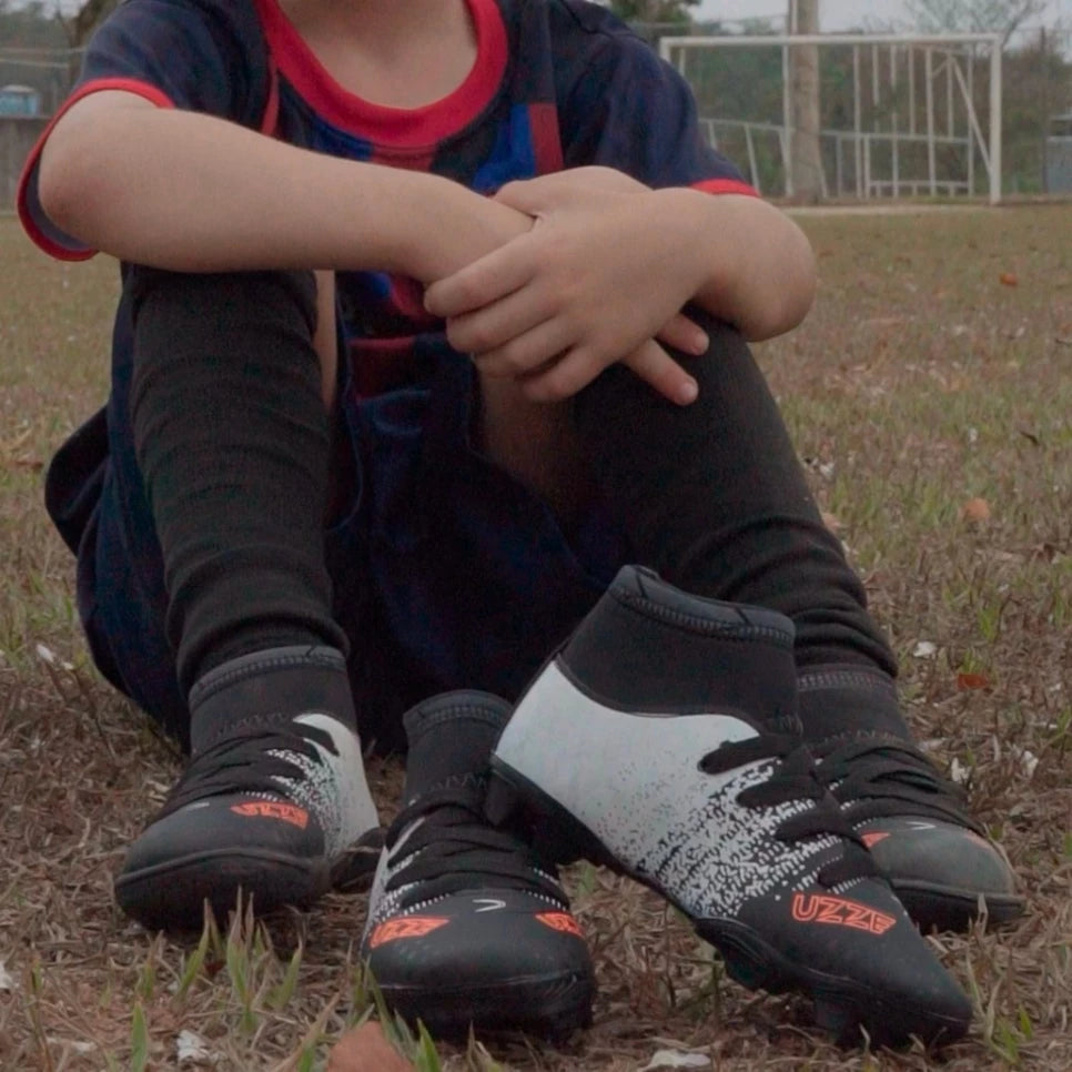 Chuteira Infantil Campo Botinha Kit Meião Caneleira