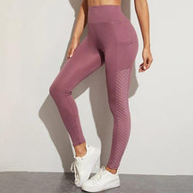 LEGGING FITNESS COM BOLSO - Teus Pulos